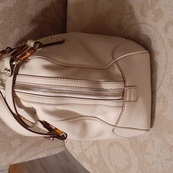 GUCCI BAMBOO AUTHENTIC BOSTON BAG EUC - Picture 5 of 16